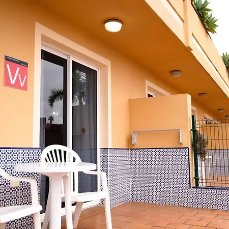 Coral La Quinta Park Suites Santa Ursula  Exterior photo