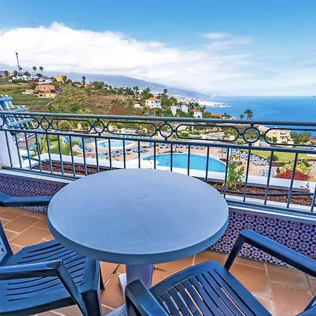 Coral La Quinta Park Suites Santa Ursula  Exterior photo